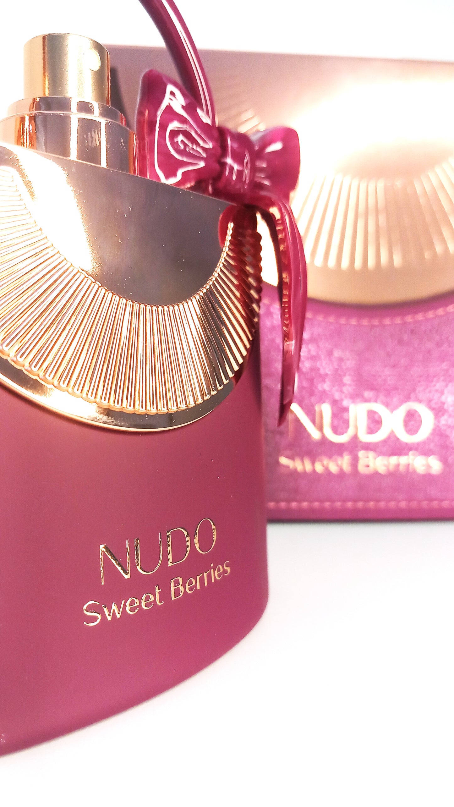 Nudo sweet berry de FRAGRANCE WORLD